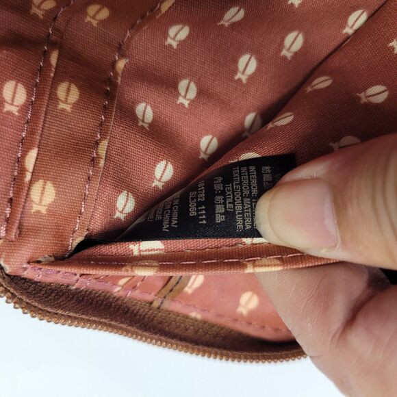 Fossil Key-Per  Poppy Floral Wallet Cred Cards Checkbook Zip Silver Logo NWOT - Picture 9 of 9